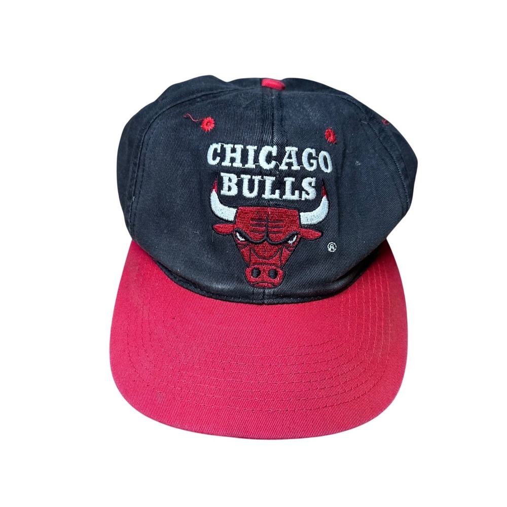 Vintage Chicago Bulls Snapback Hat NBA Basketball Black Red Green Underbrim 90s